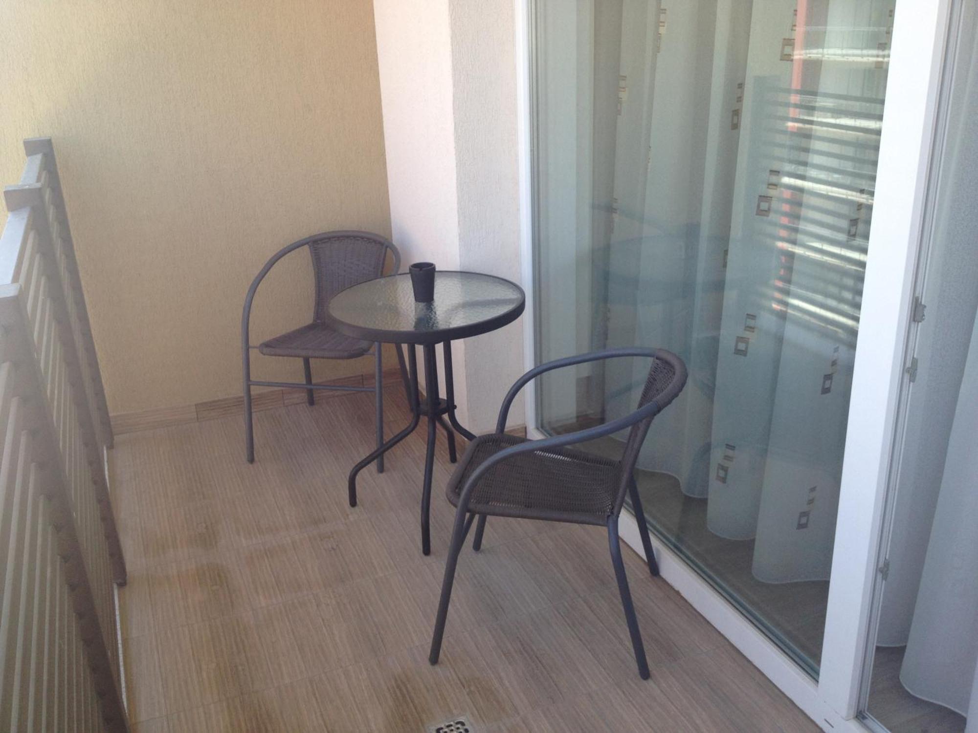 Apartament Marcel - Coresi Mall Brasov Bagian luar foto